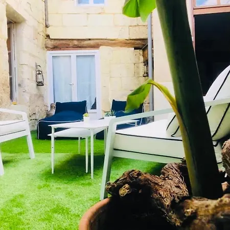 Chez Mimie Les Hotes Bed & Breakfast *