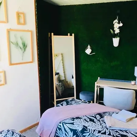 לינה וארוחת בוקר Chez Mimie Les Hotes פונטברואו ל'אבה