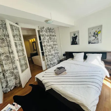 Chez Mimie Les Hotes フォンテヴロー・ラベイ